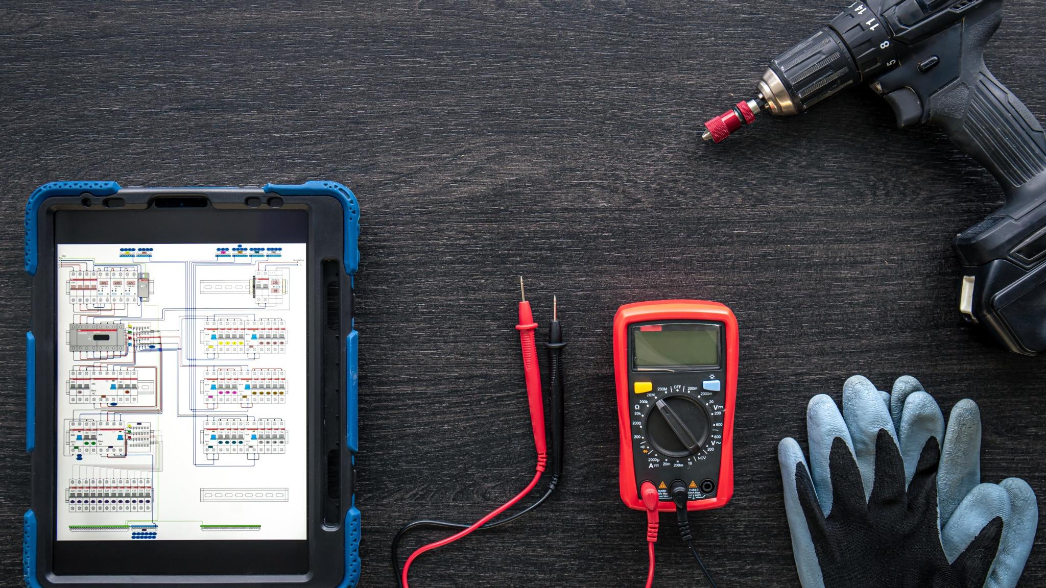 Digital Tools in Electrical Work