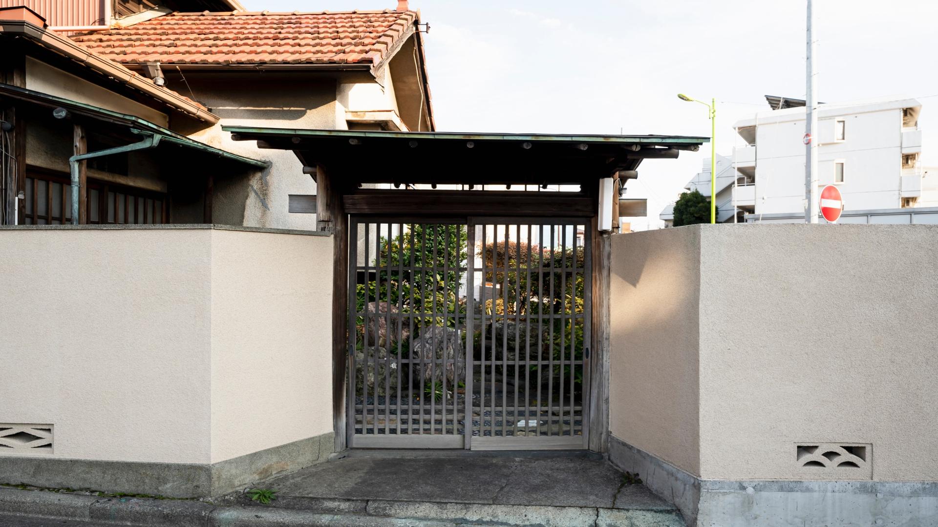 While wooden or PVC gates might seem like attractive options, they often require more maintenance and may not offer the same level of security as metal security gates.